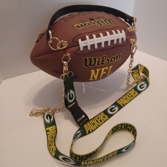 HANDMADE Football Purse (GREEN BAY PACKERS) 🏈 - Picture 10 of 17